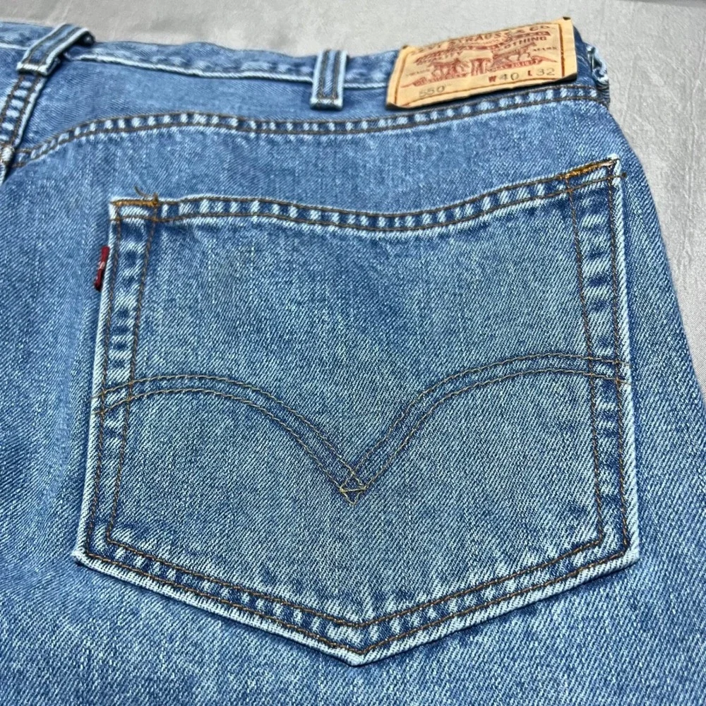 Levis 550 Relaxed Fit Jeans Mens 40x32 Blue Denim Tapered Leg Medium Wash Cotton